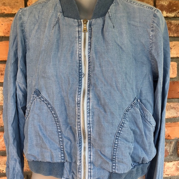 Lightweight denim color zip up bomber jacket - Picture 2 of 9